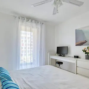  Apartment Le Fonction, Meuble 4 Etoiles, Avec Parking Boxe